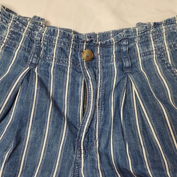 AMERICAN EAGLE striped super high waisted paper bag‎ cuffed shorts 2 - Picture 4 of 9